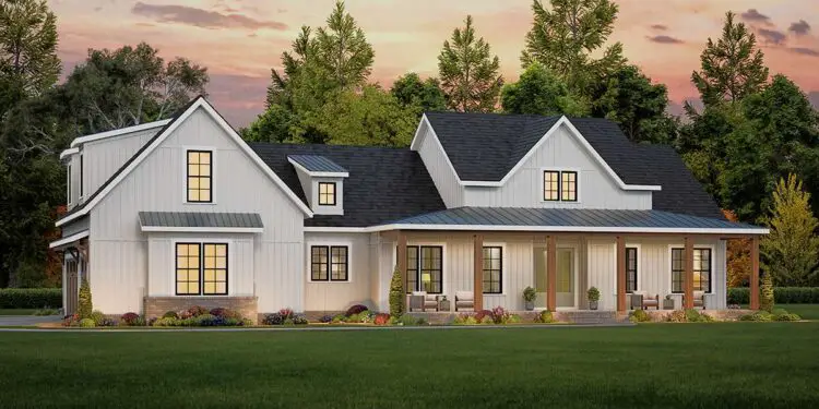 Modern Farmhouse – ~2,696 Sq Ft, 4–5 Beds, 3 Baths, Bonus Loft