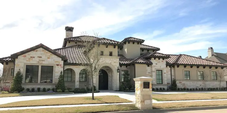 Spacious Mediterranean-Style Home – ~5,443 Sq Ft, 5 Beds, 5½ Baths, Courtyard Parking