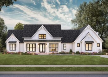 Contemporary Farmhouse Elegance – ~3,346 Sq Ft, Split-Bedroom Layout & Bonus Loft