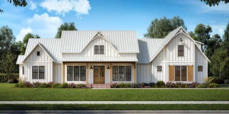 Downsized Modern Farmhouse ~2,951 Sq Ft – 4-5 Beds & Smart Bonus Room
