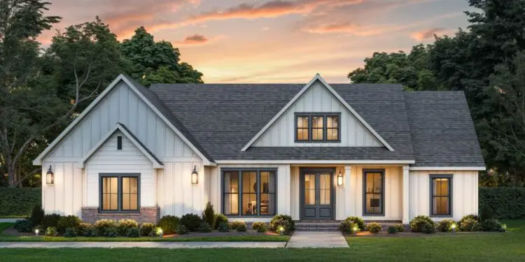 Modern Farmhouse with Open Living & Split Bedrooms – 1,604 Sq Ft, 3 Bedrooms