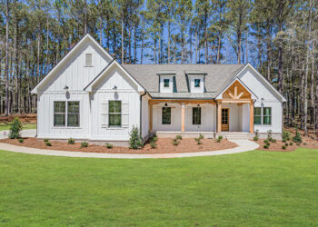 Modern Farmhouse ~2,434 Sq Ft – Flexible 3–4 Beds, Split Bedrooms, Optional 2-3 Car Garage