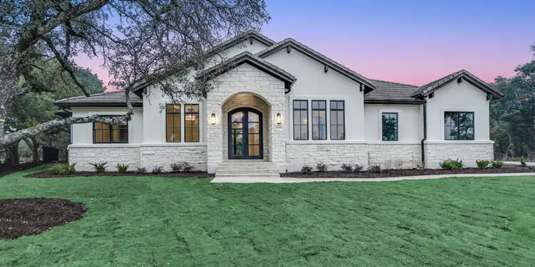 Modern Transitional – ~3,078 Sq Ft, 3 Beds, 3.5 Baths, 3-Car Garage