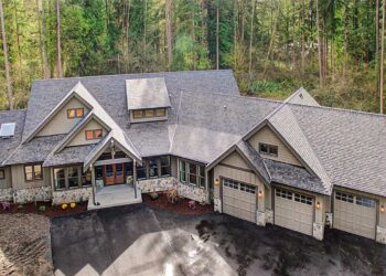 Amazing One-Level Craftsman – ~4,420 Sq Ft, 4 Beds, 3.5 Baths