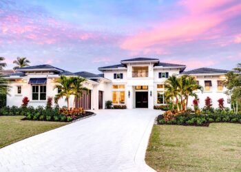 One-Level Beach House – ~4,068 Sq Ft | 4 Beds | 4.5 Baths | Open-Concept Coastal Retreat