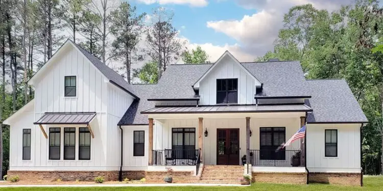 Modern Farmhouse with Bonus Over Garage – ~2,742 Sq Ft, 4 Beds