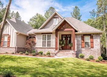 Cozy Split-Bedroom Home – ~1,769 Sq Ft with Open Living & Smart Flow