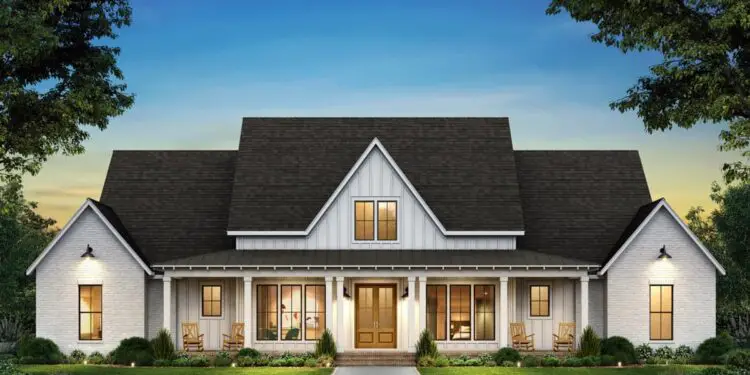 Symmetrical Modern Farmhouse – ~3,292 Sq Ft, 4 Bedrooms, Office & Bonus Room