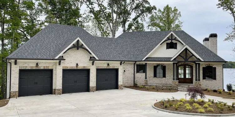 Spacious Craftsman with Walkout Lower-Level – ~3,122 Sq Ft, 3 Beds, 4 Baths