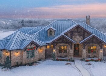 3,065 Sq Ft Hill Country Home – 4 Beds, 4 Baths, Game Room & 3-Car Garage (Plan 36618TX)