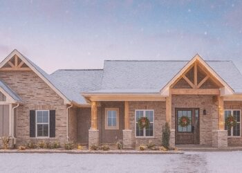 Modern Farmhouse Plan – 2,454 sq ft, 3 Bedrooms, 2½ Bathrooms