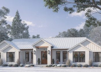 Elegant French-Country Home – ~2,373 sq ft, 4–5 Bedrooms, 2.5 Bathrooms, Single-Story Comfort