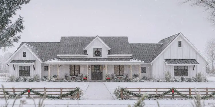 Spacious Modern Farmhouse with 4-Car Garage & Workshop – 4 Bedrooms, Expansive Living, Flexible Storage