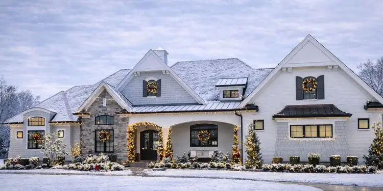 Sprawling Country Craftsman Home with Screened Porch – ~3,360 sq ft, 4–5 Bedrooms, 4 Bathrooms, 3-Car Garage