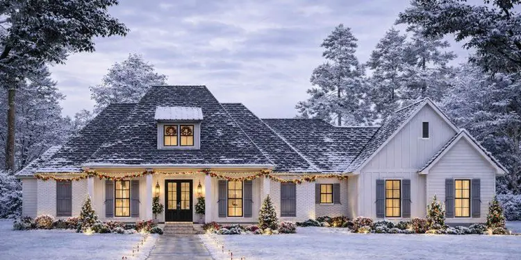 Southern House Plan – ~3,175 sq ft, 4 Bedrooms, 3 Bathrooms, 3-Car Garage