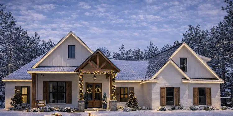 French Country Plan – ~2,373 sq ft, 4-5 Bedrooms, 2.5 Bathrooms, 2-3 Car Garage