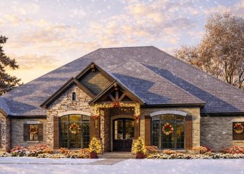 3,580 Sq Ft Craftsman Home with 5 Bedrooms, 3.5 Bathrooms & 4-Car Garage