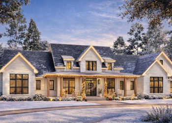 Grand Modern Farmhouse House Plan with 5 Beds, 3-Car Garage & Outdoor Kitchen – 3,500 Sq Ft