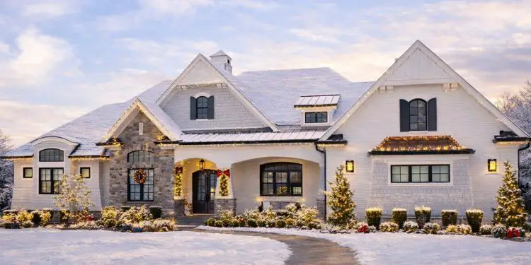 Spacious Craftsman Home – 3,360 Sq Ft • 5 Bedrooms & 4 Bathrooms