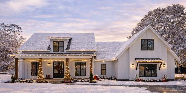 Sprawling Country Home – ~2,686 Sq Ft • 4 Bedrooms • 2.5 Bathrooms