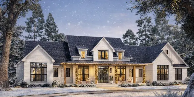 Grand Modern Farmhouse House Plan with 5 Beds, 3-Car Garage & Outdoor Kitchen – 3,500 Sq Ft | 5 Beds & 3.5 Baths