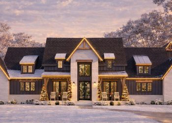 Modern Farmhouse Plan #4534-00133 – 3,877 Sq Ft | 4 Beds & 3.5 Baths