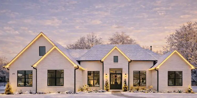 European Plan #041-00298 – 3,152 Sq Ft | 5 Beds & 3.5 Baths