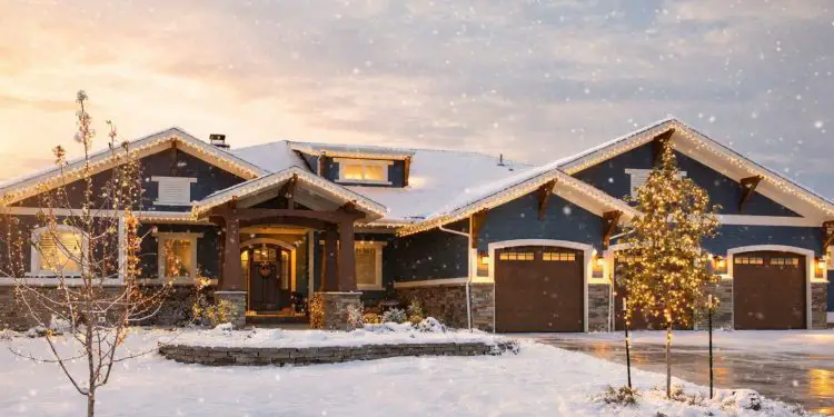 Craftsman Plan #425-00023 – 3,968 Sq Ft | 4 Beds & 3.5 Baths