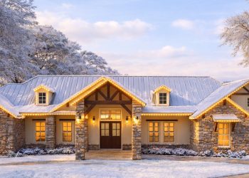 Modern Transitional Plan – 4,383 Sq Ft | 4 Beds & 4.5 Baths | Open One-Story Design