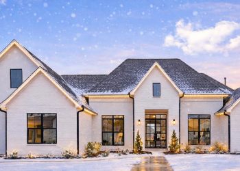 European House Plan – 3,152 Sq Ft | 5 Beds, 3.5 Baths, Vaulted Great Room & 3-Car Garage