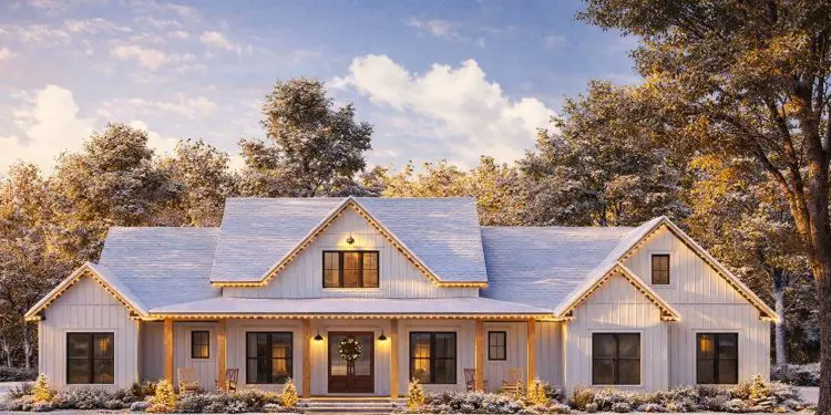 Modern Farmhouse Plan – 2,500 Sq Ft | 4 Beds, 3.5 Baths, 3-Car Garage & Open Layout
