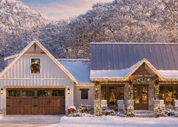 Charming 1,793 Sq Ft Modern Farmhouse with 3 Bedrooms, 2.5 Baths, and Open Living