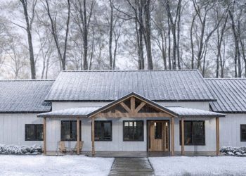 3050 Sq Ft One-Story Modern Farmhouse with Flex Space, 4 Bedrooms & 3-Car Garage