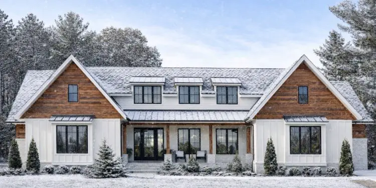 2878 Sq Ft Transitional Modern Farmhouse with 3 Bedrooms, 3.5 Baths, Home Office & Outdoor Kitchen