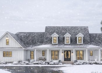 2705 Sq Ft Modern Farmhouse with 5 Bedrooms, 3.5 Baths & Bonus Room