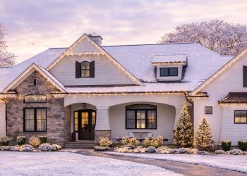 3360 Sq Ft Craftsman Home with 5 Bedrooms & 4 Baths